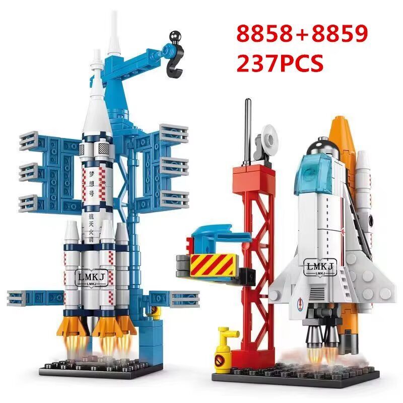 ee4beab32057a9c9694c4faf32a1186f.jpg Creative Aviation Manned Rocket Building Blocks with Space Astronaut Figure - DIY Aerospace Model Toys for Children - Ideal Christmas Gift - Image 1