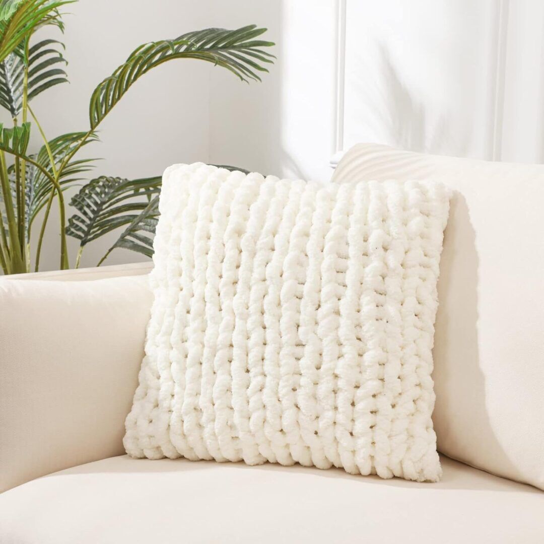 Luxurious Cream White Chunky Knit Throw Pillow Cover - 18"×18" Square Crochet Pillow Case for Sofa & Bedroom Decor - Image 1